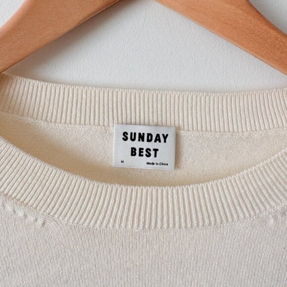 Aritzia Sunday Best Wool Daisy Dash Sweater Size Medium - Picture 8 of 9